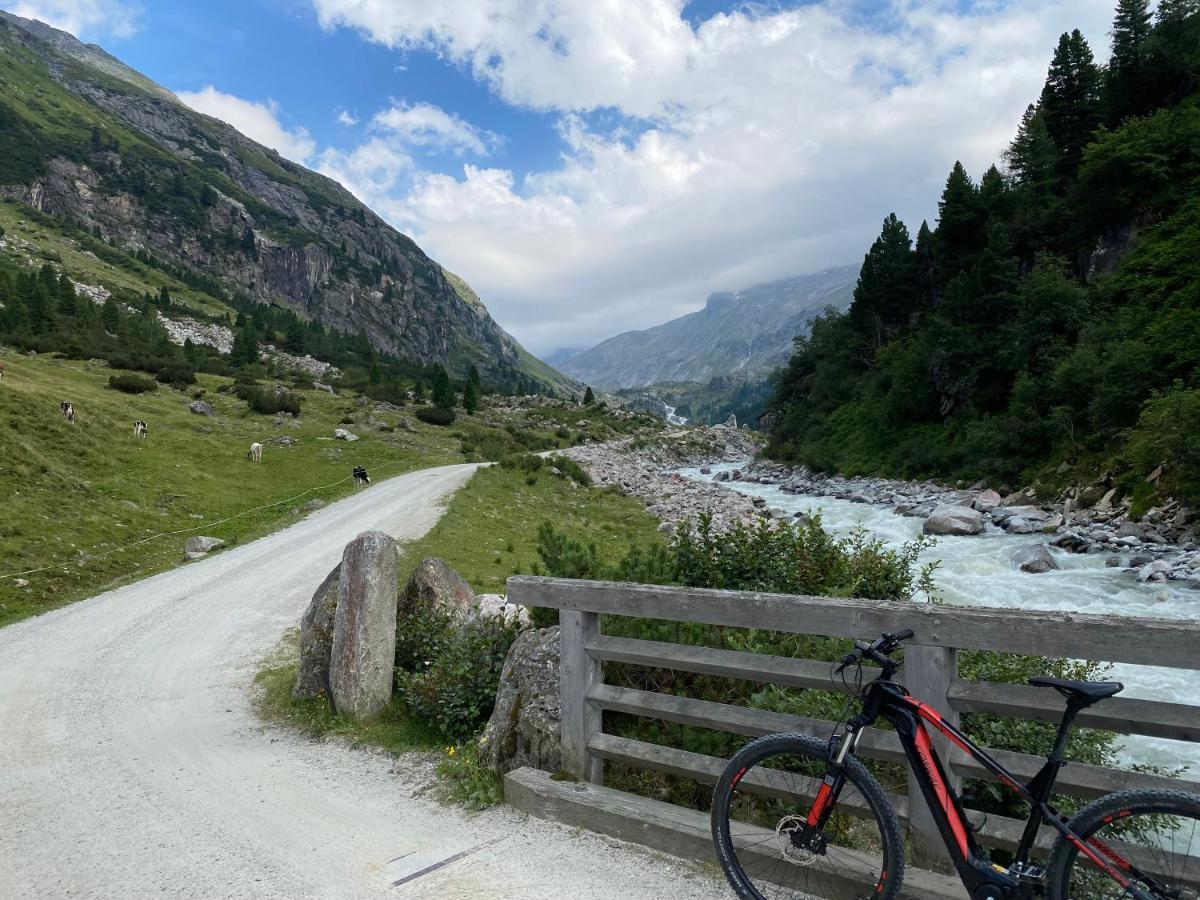Pension Dorferwirt Bramberg am Wildkogel Luaran gambar