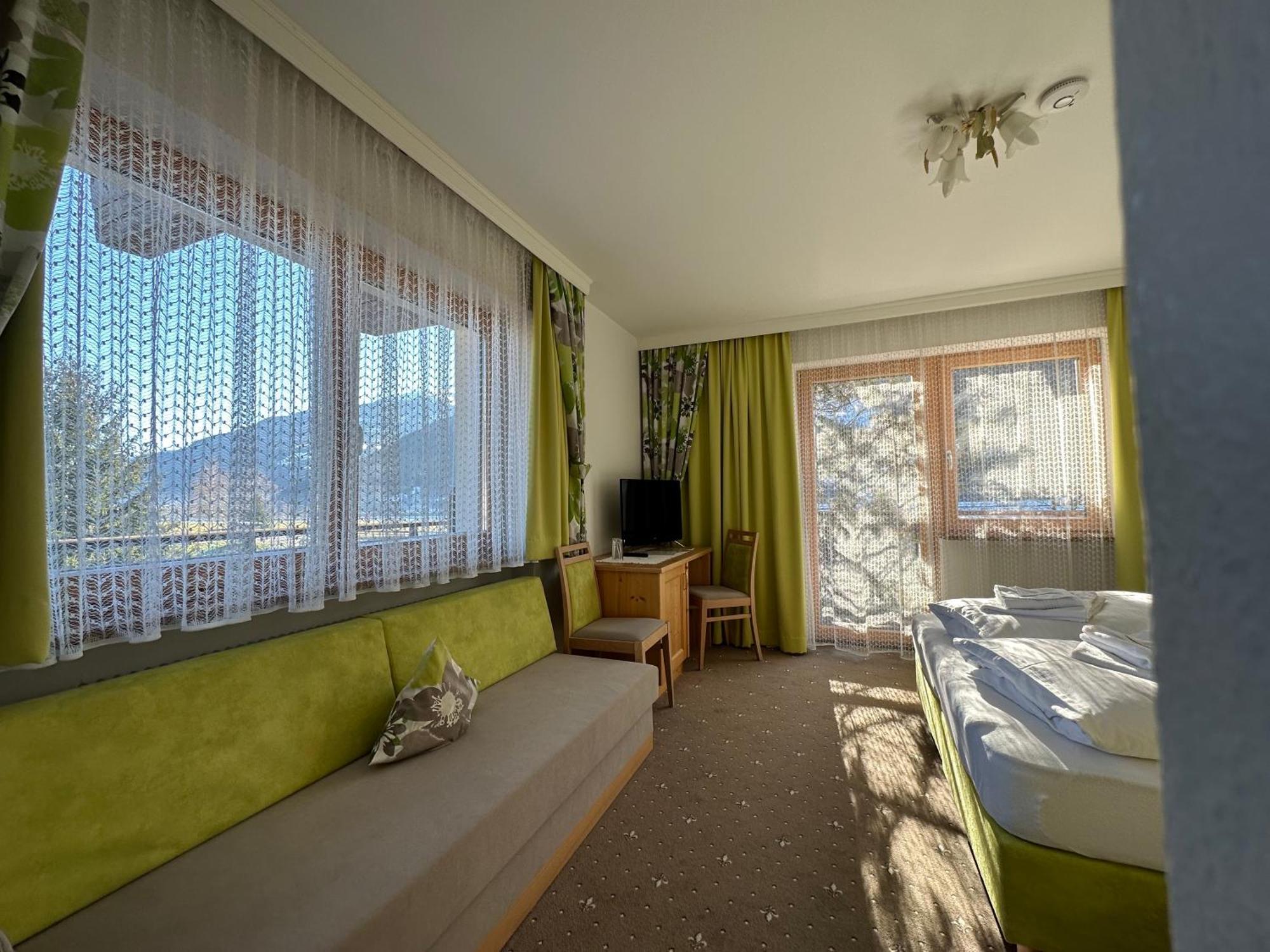 Pension Dorferwirt Bramberg am Wildkogel Bilik gambar